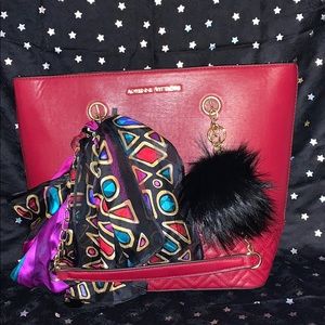 Adrienne Viittadini tote Diana collection